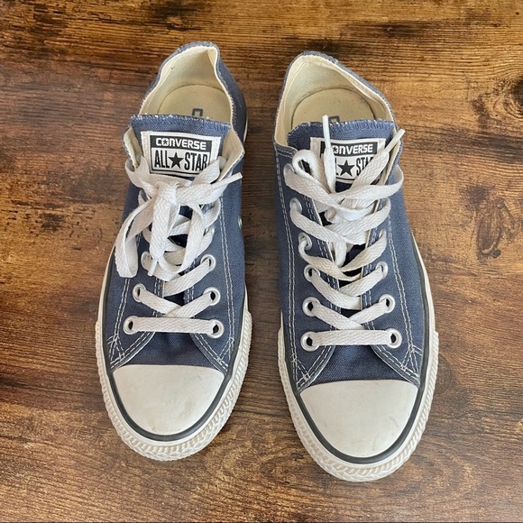 Converse Chuck Taylor All Star Classic - Size 7 - Picture 6 of 6